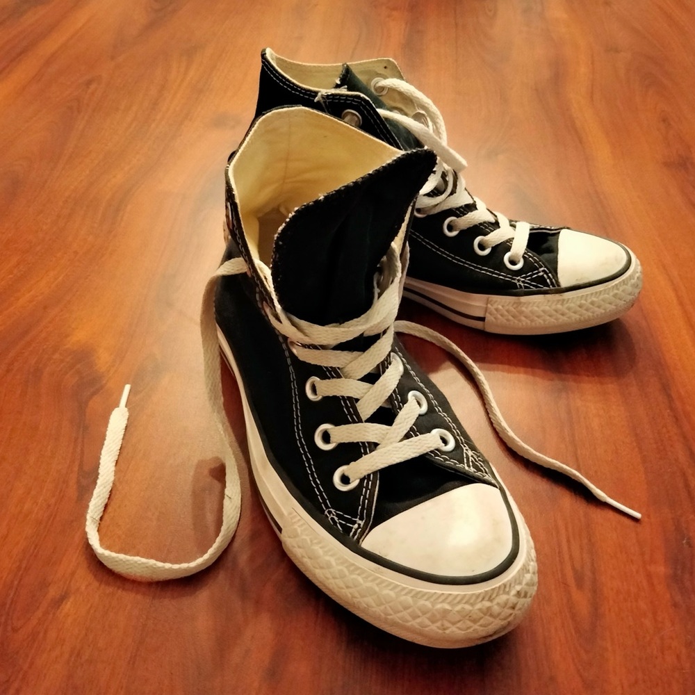 Converse All-Star Black Sz. 4 Mens.